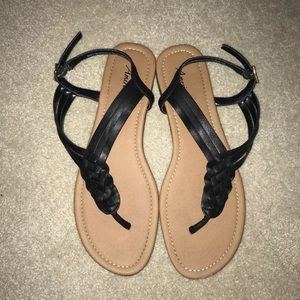american eagle sandals